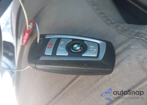 2015 BMW M3 z USA, uszkodzony, nr VIN WBS3C9C51FP806048